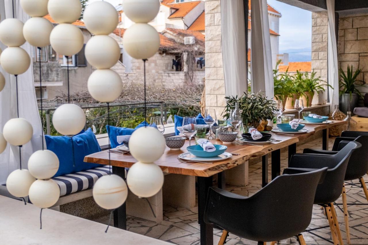 Apartment Lota With Heated Pool On Top Location Supetar Dış mekan fotoğraf