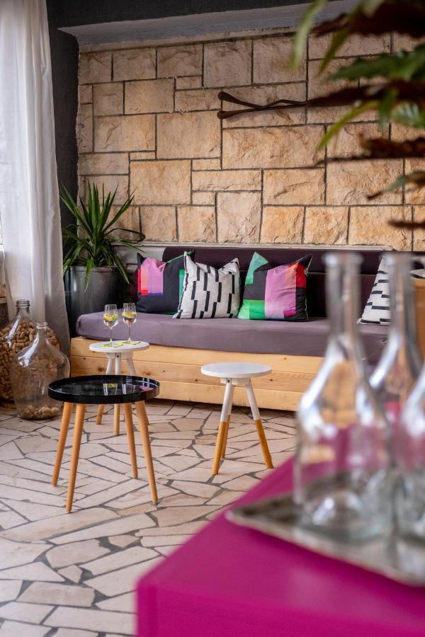 Apartment Lota With Heated Pool On Top Location Supetar Dış mekan fotoğraf
